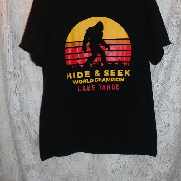 Novelty Bigfoot shirt men's large hide & seek Lake Tahoe - Picture 5 of 5